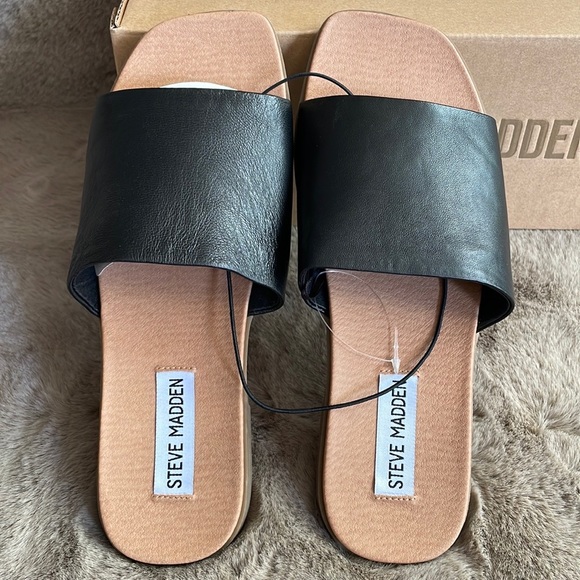 Steve Madden - Leather Sandals - Picture 4 of 7